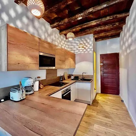 Apartment Vue, Charme Et Authenticite A Bastia (Corsica)